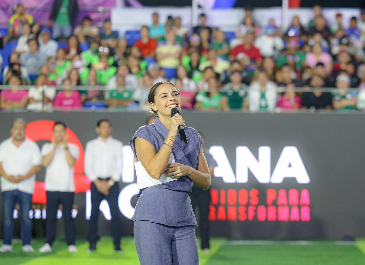 uploads/6/32/01 (2579).Jpeg